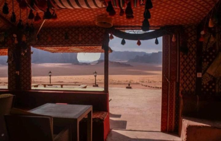 Saleem With Jeep Tour Apartment Wadi Rum Exterior foto